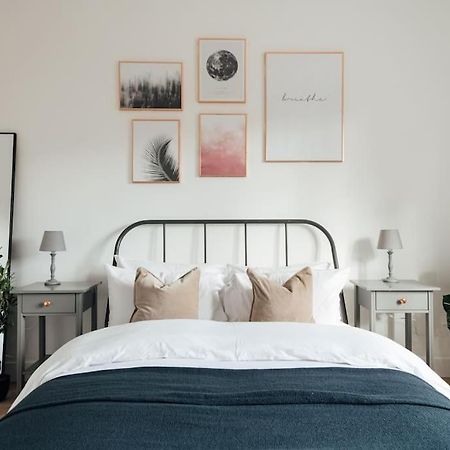 Stylish 2 Bedroom Flat In Ilford, London エクステリア 写真