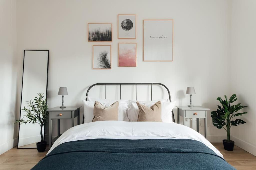 Stylish 2 Bedroom Flat In Ilford, London エクステリア 写真