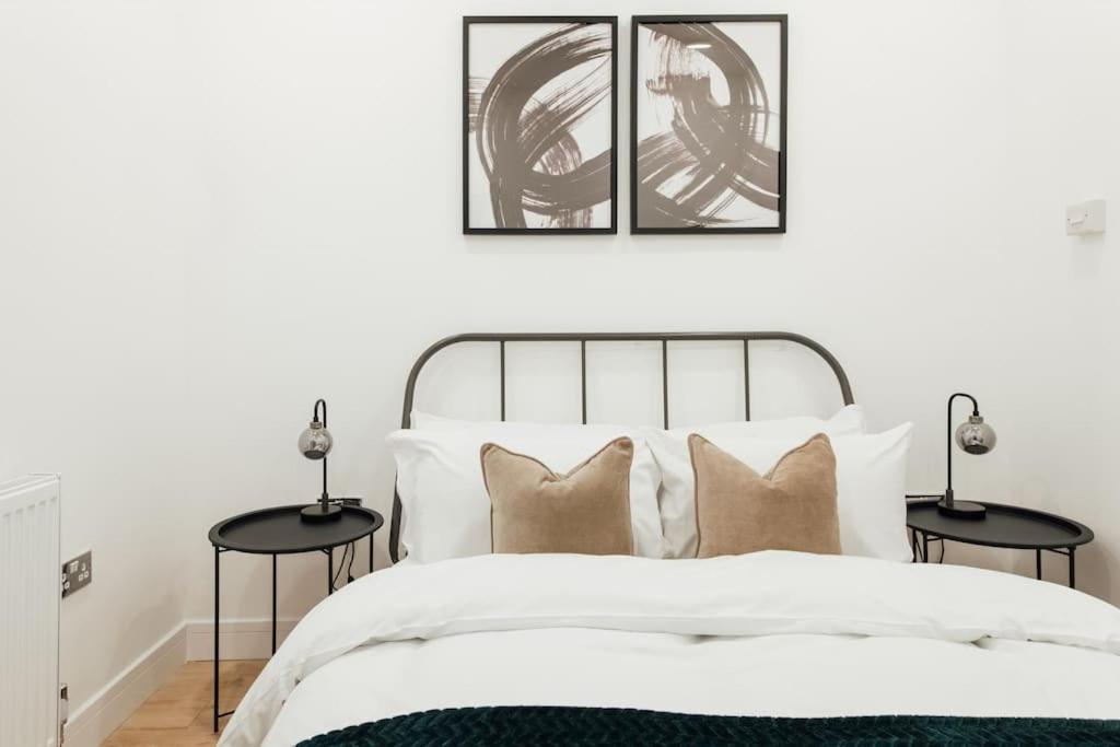 Stylish 2 Bedroom Flat In Ilford, London エクステリア 写真